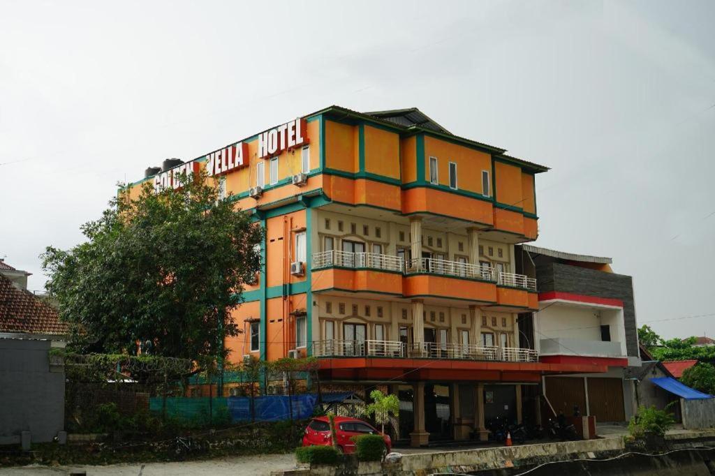 Hotel Golden Vella パンカルピナン エクステリア 写真
