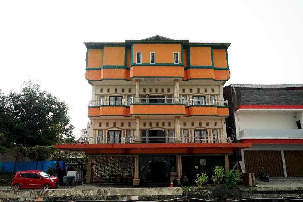 Hotel Golden Vella パンカルピナン エクステリア 写真