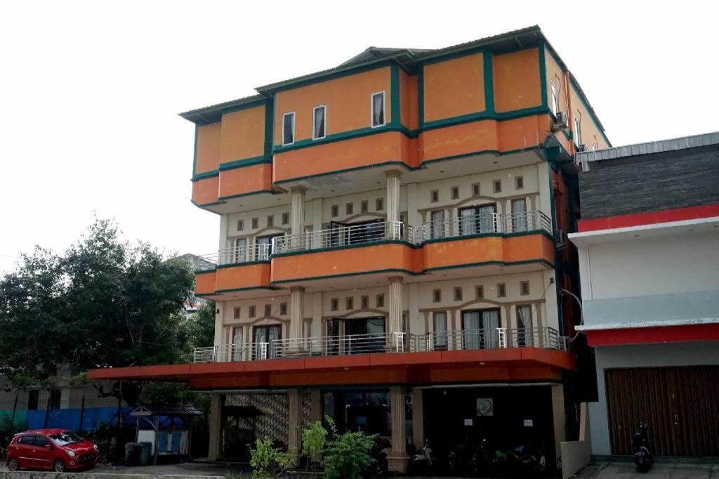 Hotel Golden Vella パンカルピナン エクステリア 写真